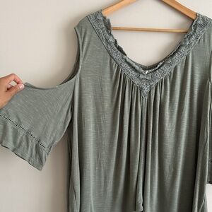 Maurices Green V Neck Lace Embroidered Sleeve Blouse with Cut Out Sleeves 3X